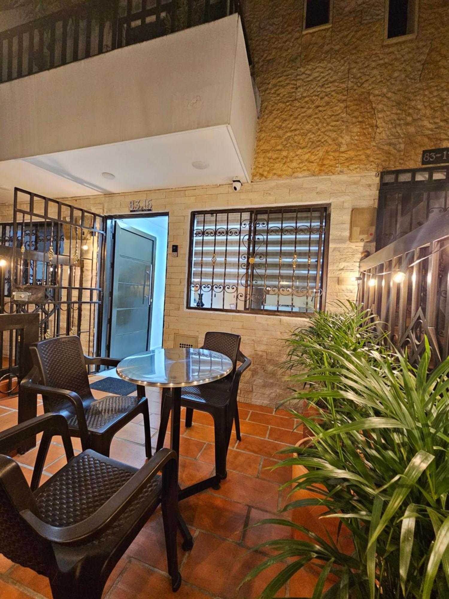 Casa La Bonita Pensión Medellín