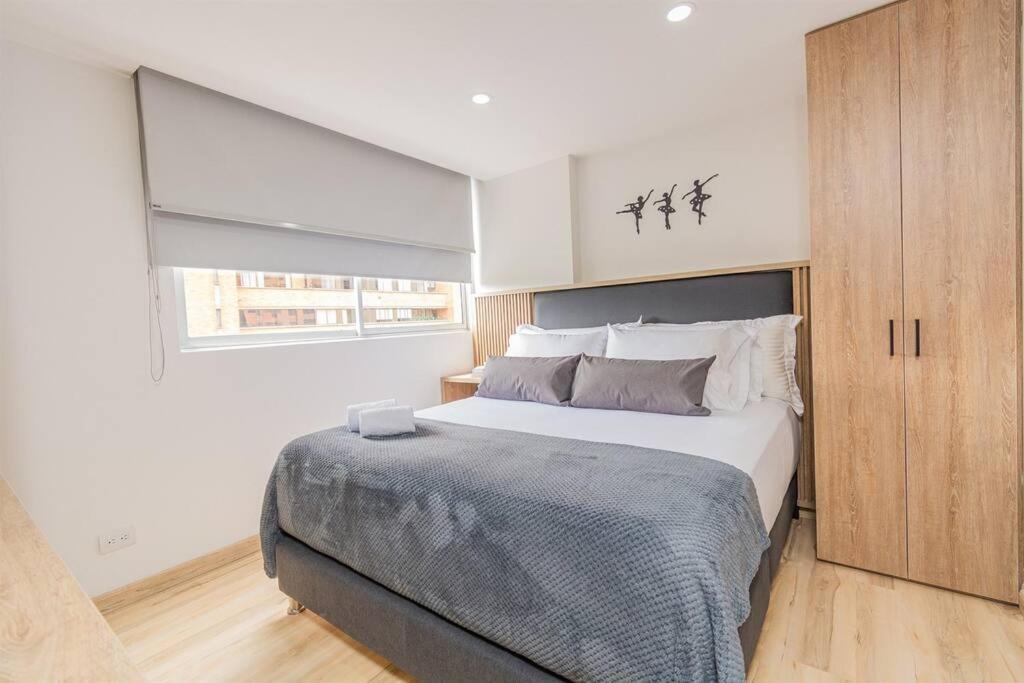Apartamento New! Homey Loft El Tesoro-fast Wifi