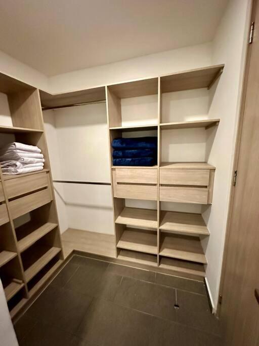 Lauret 2 En Laureles Apartamento Medellín