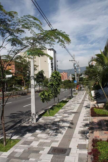 Agradable Nuevo Apartamento Medellín
