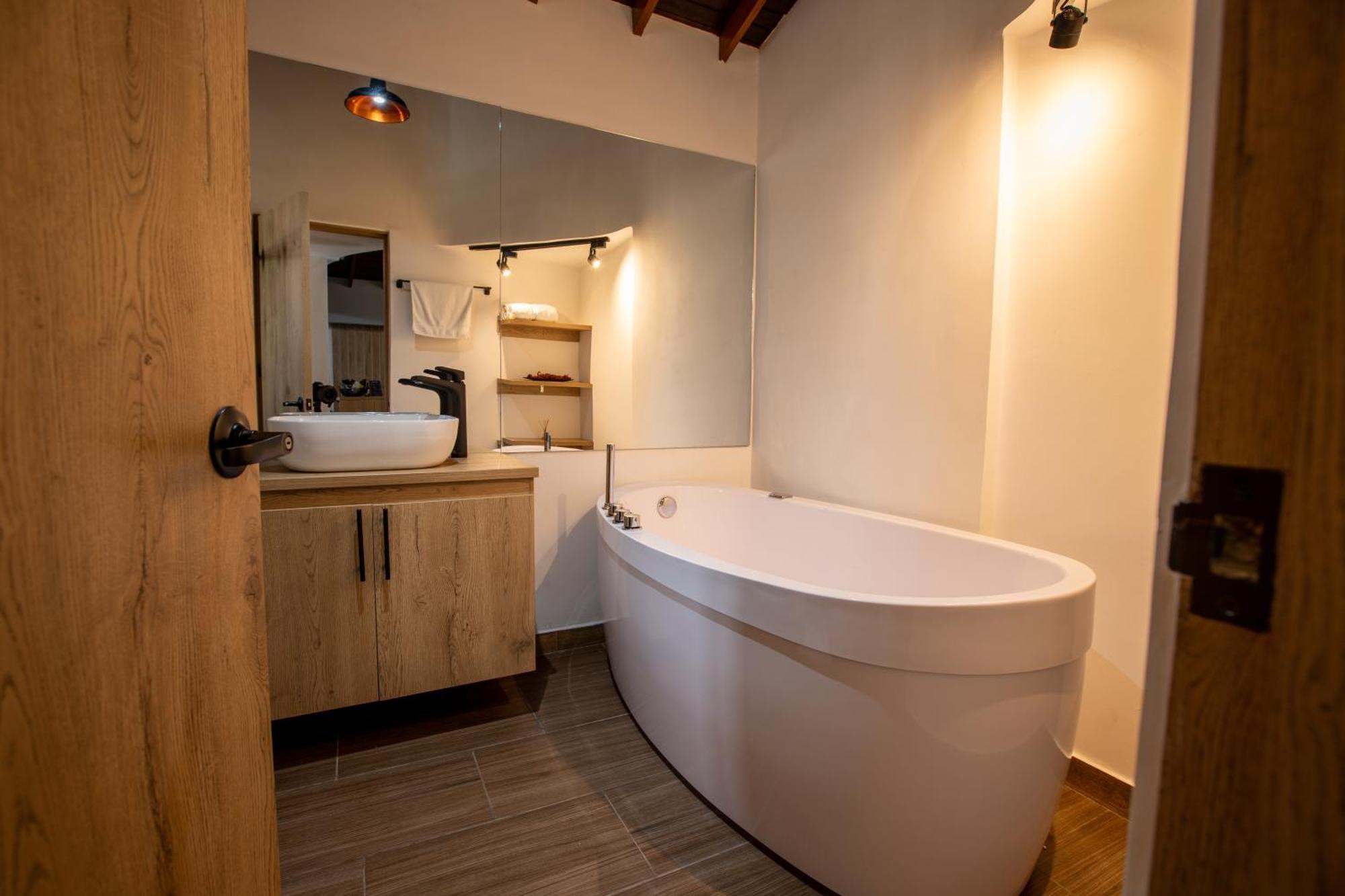 Level Coliving *