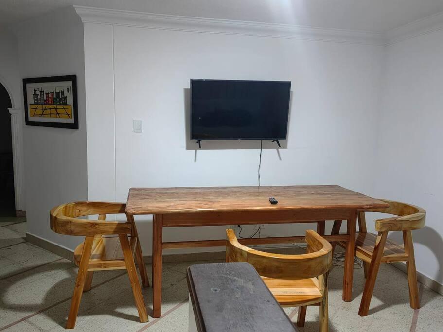 Excelente Lugar Laureles Estadio Piso 1 Apartamento *