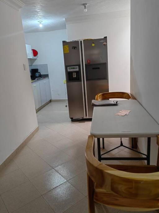 Apartamento Excelente Lugar Laureles Estadio Piso 1 Medellín