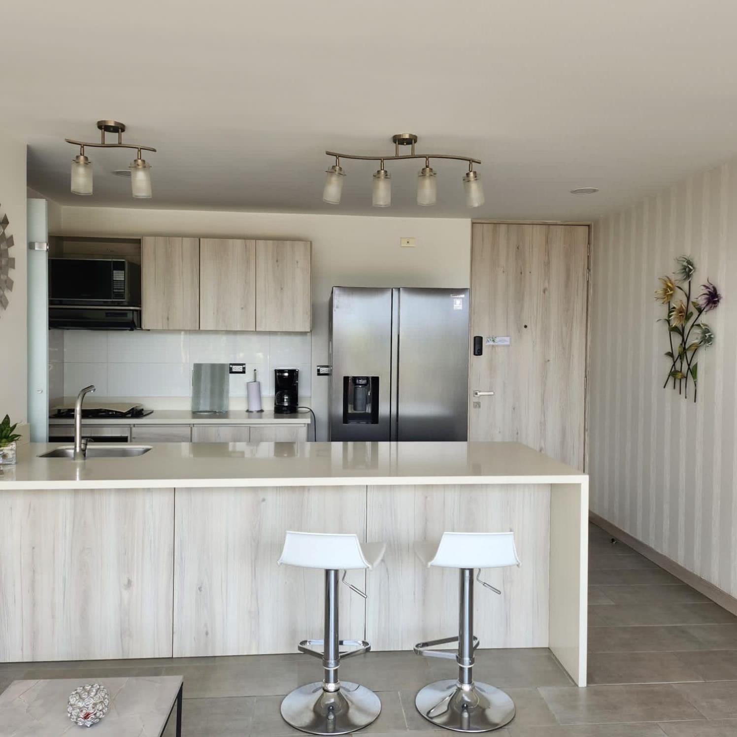 Apartamento Lujoso En El Poblado *