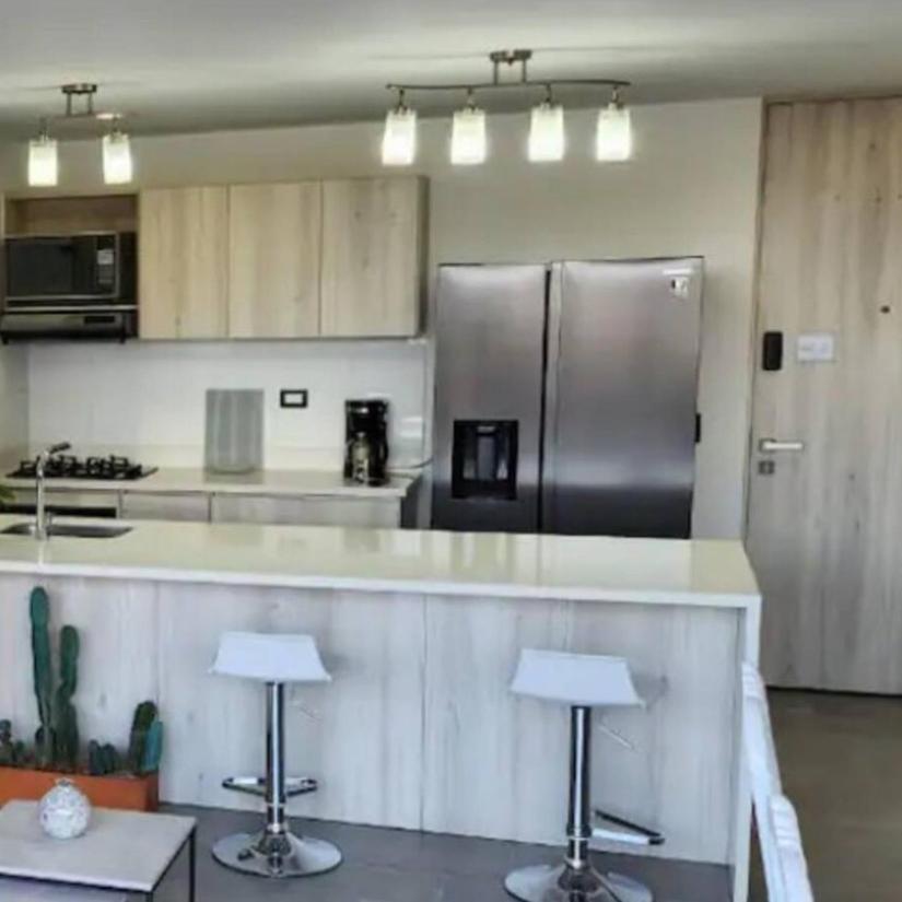 Apartamento Lujoso En El Poblado Medellín