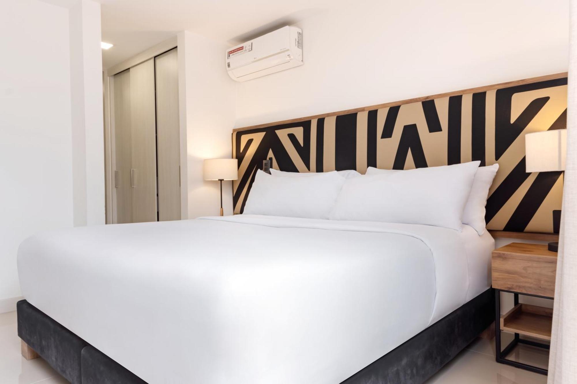 Origen Local Hotel *