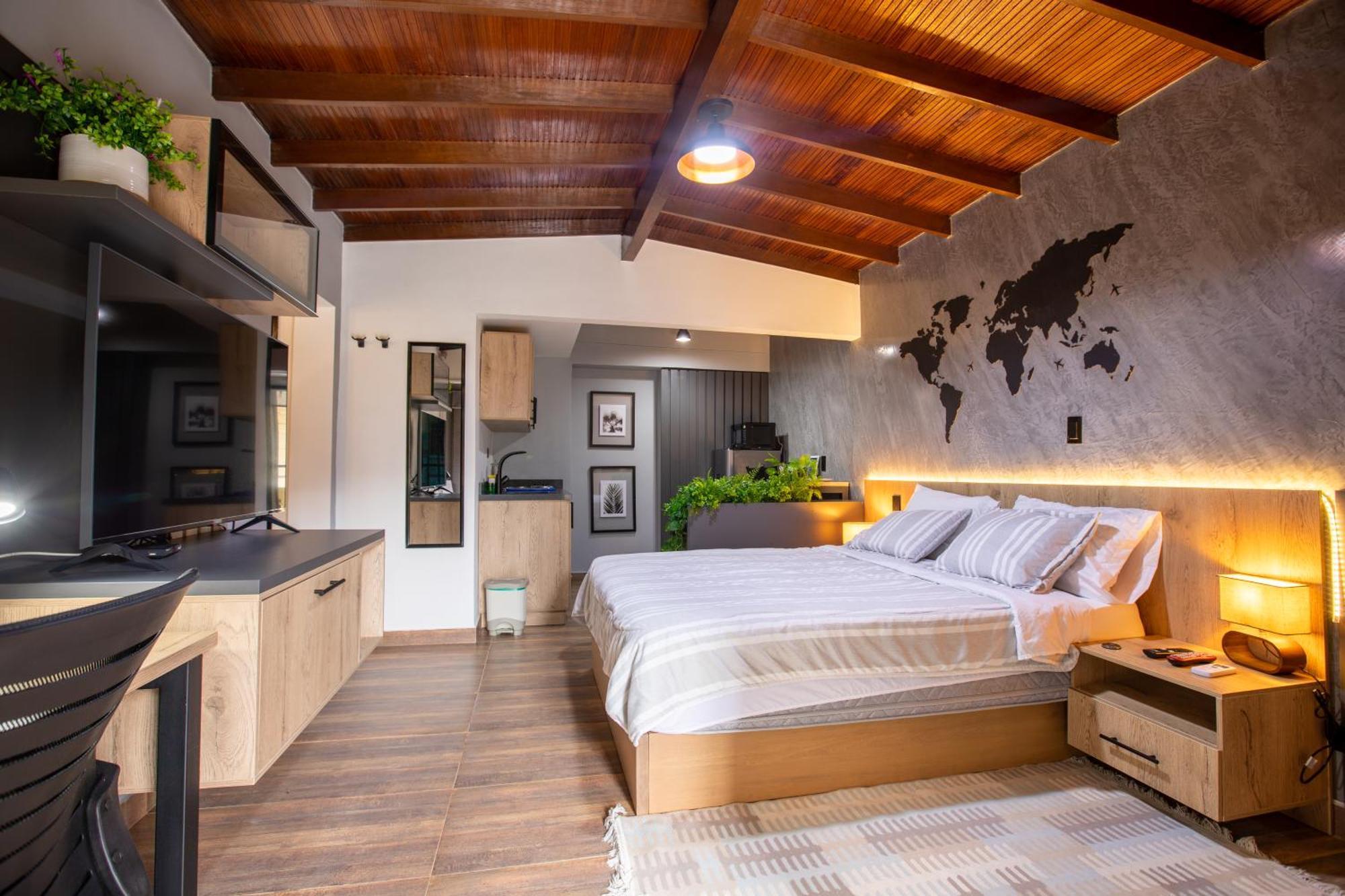 Level Coliving * Medellín