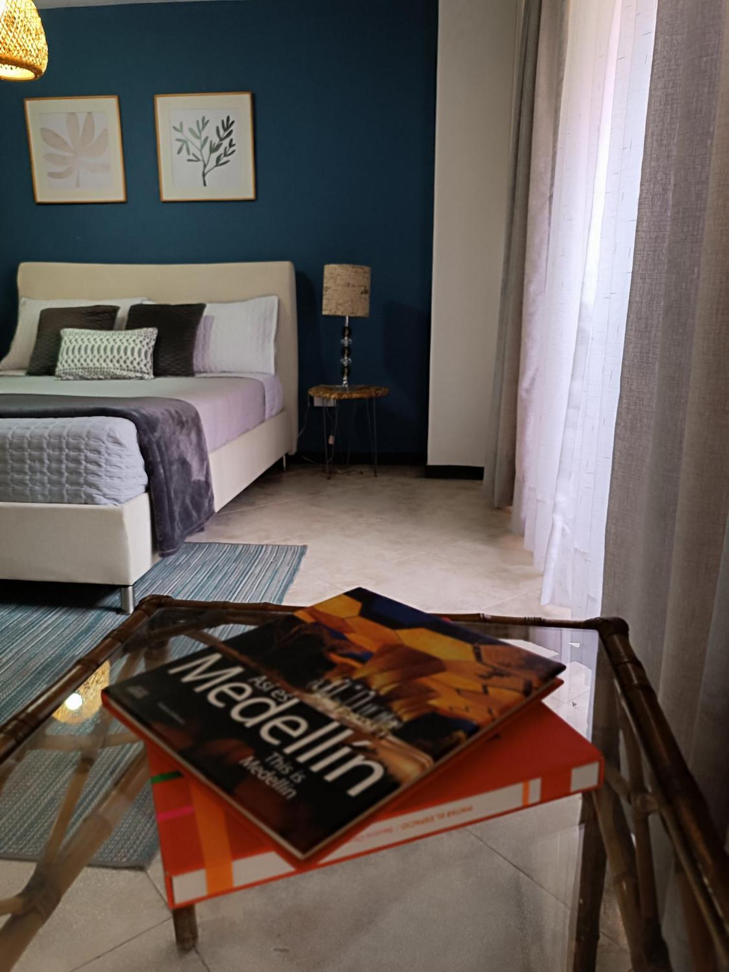 Acogedor Apartaestudio Ubicado En Laureles Apartamento *