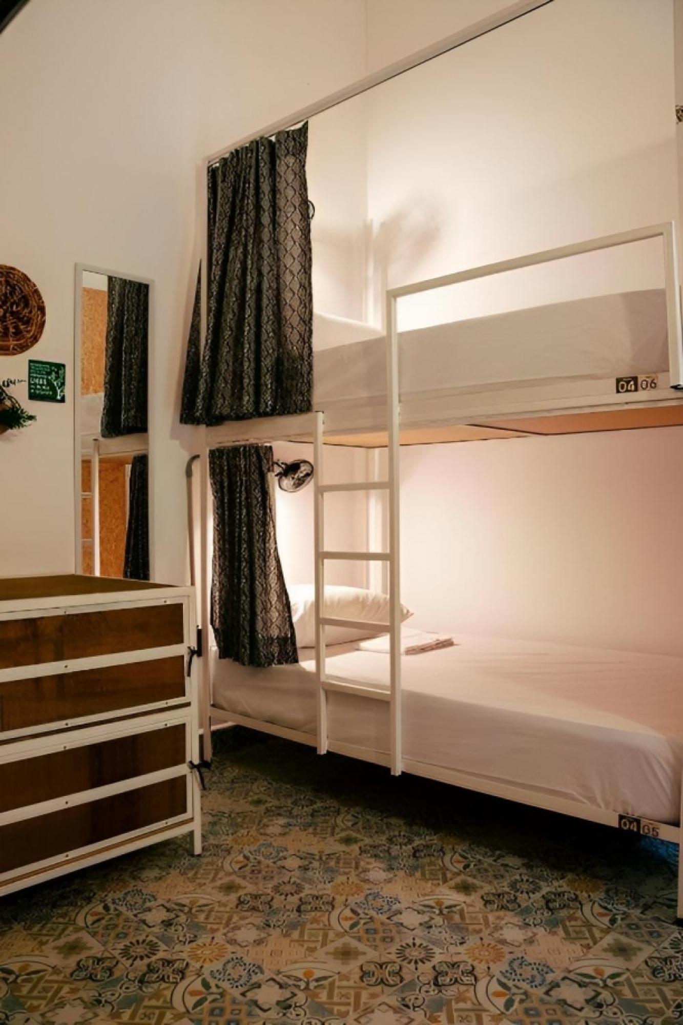 Cordova Hostal