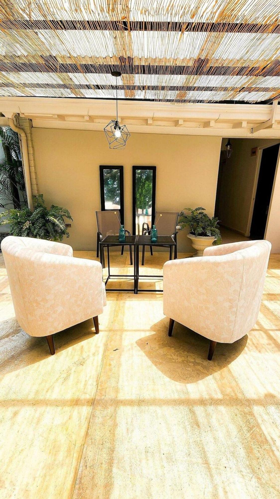 Luxury In Aguacatala *