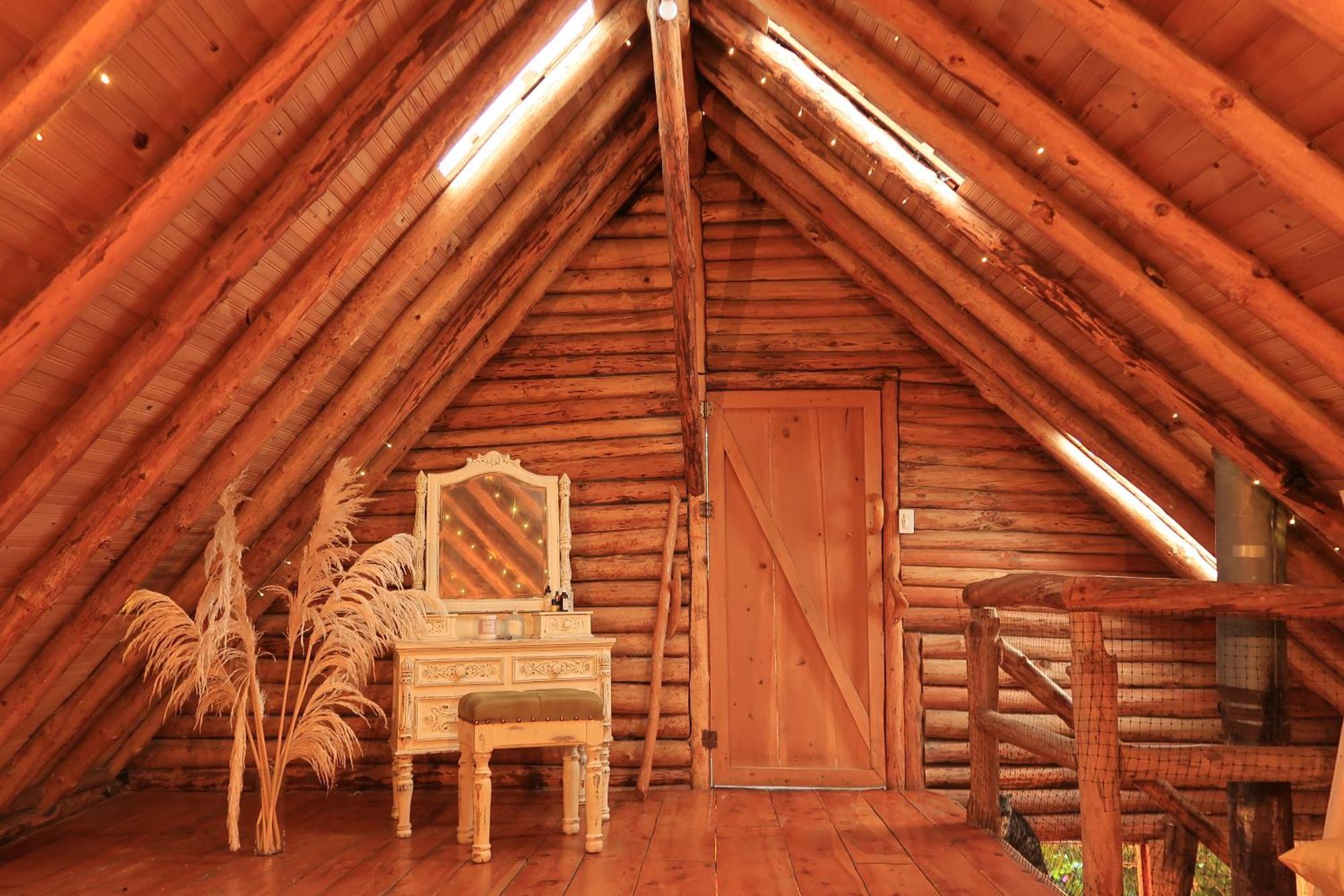 Chalet Chalet Boutique Cocuyos Santa Elena. *