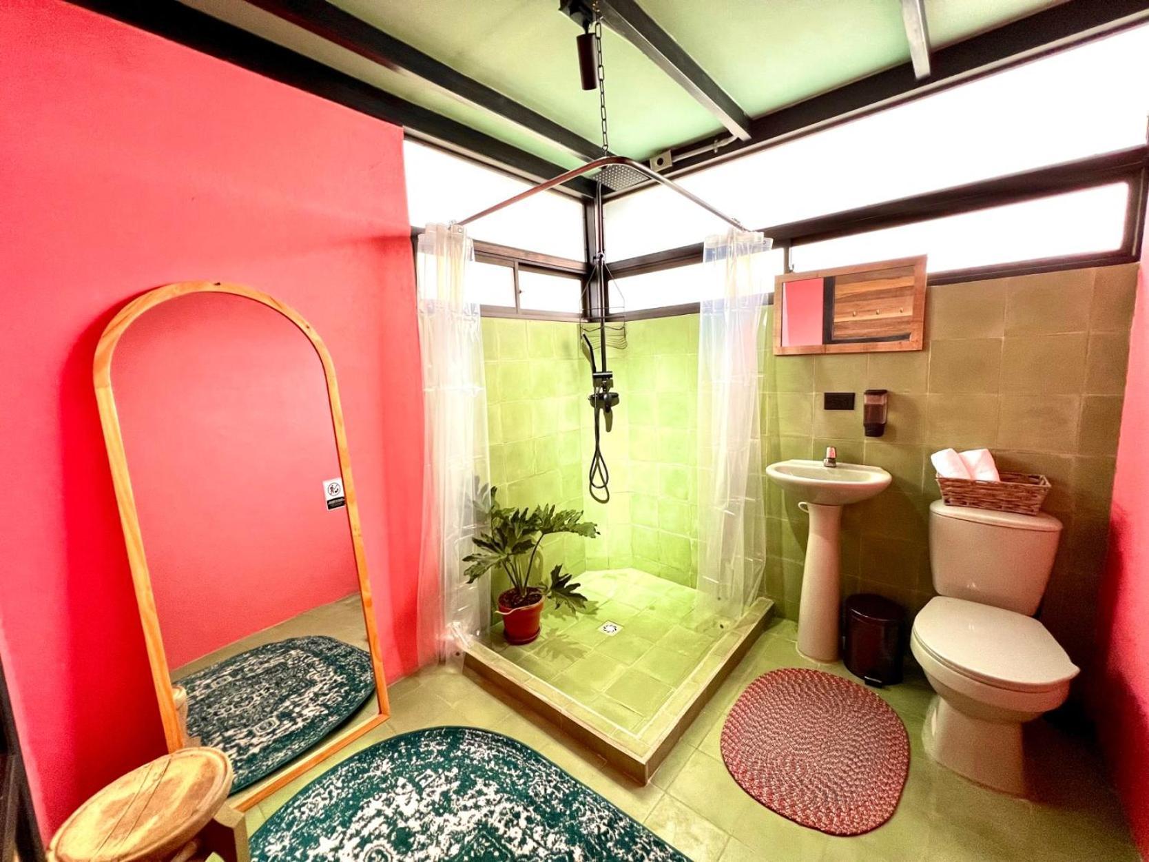 Chalet Chalet Boutique Cocuyos Santa Elena.