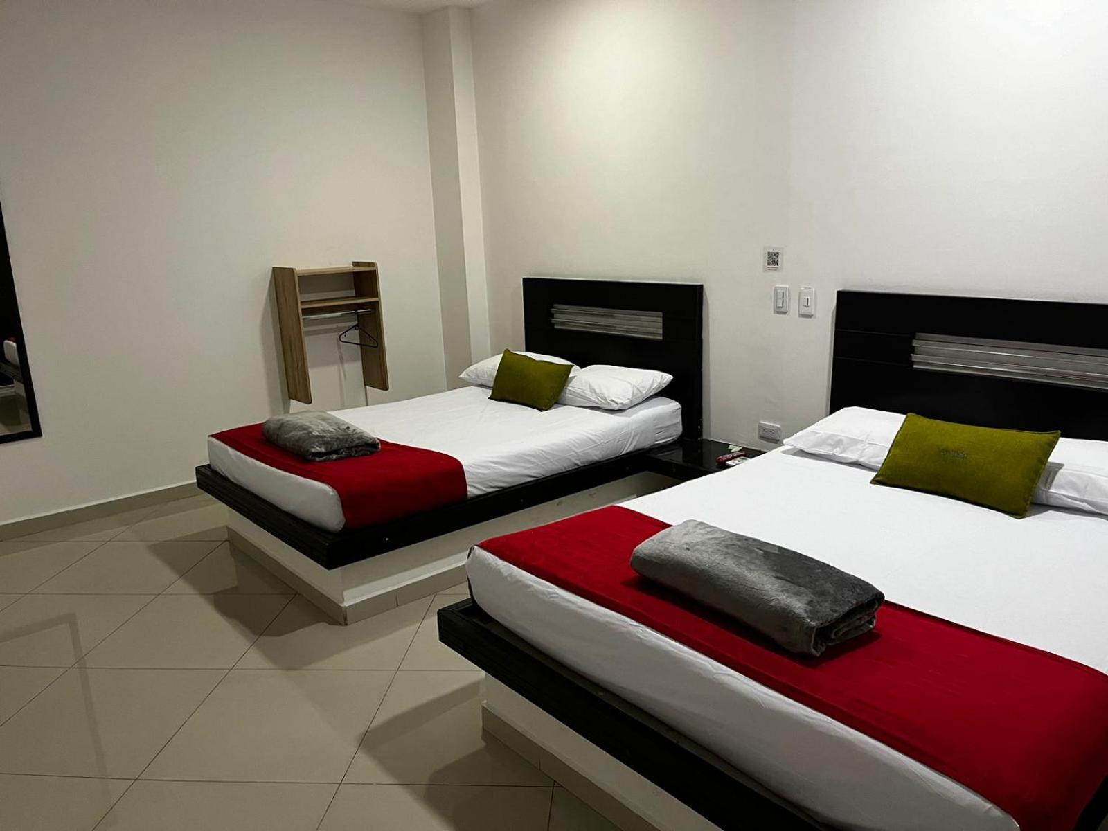 Laureles Park Hotel 3*
