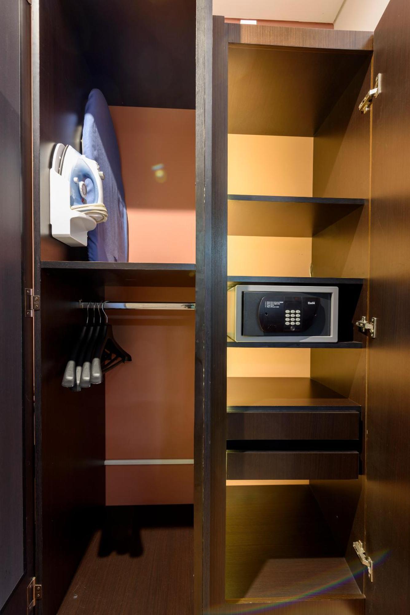 Hotel Diez Categoría Colombia Medellín