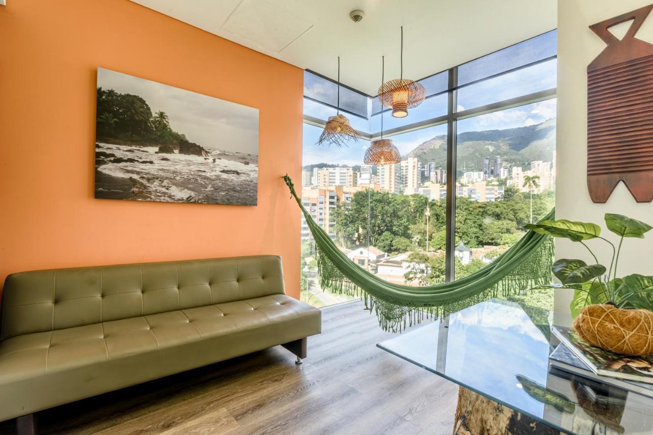 Diez Categoría Colombia 5* Medellín