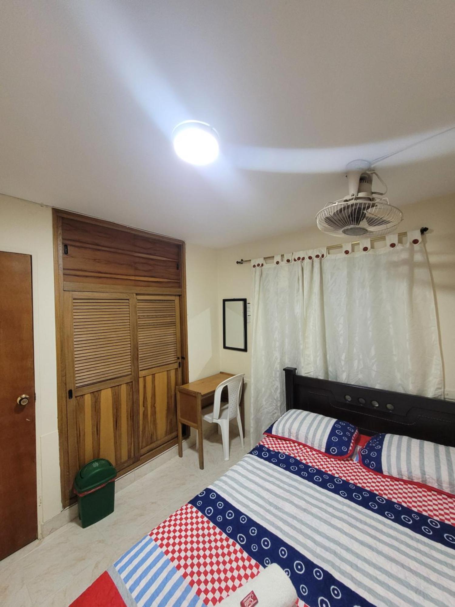 Hostal San Vicente *