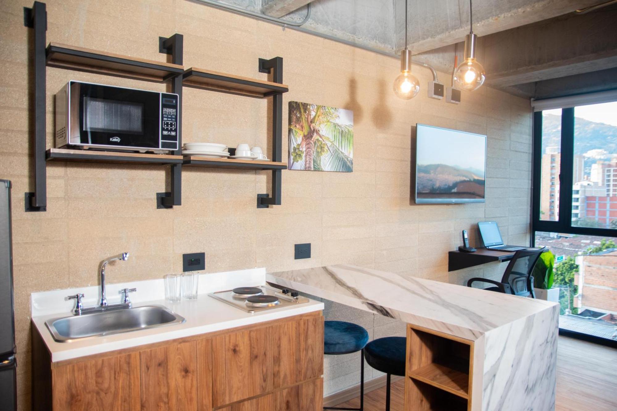 Loft 43 Apartahotel *