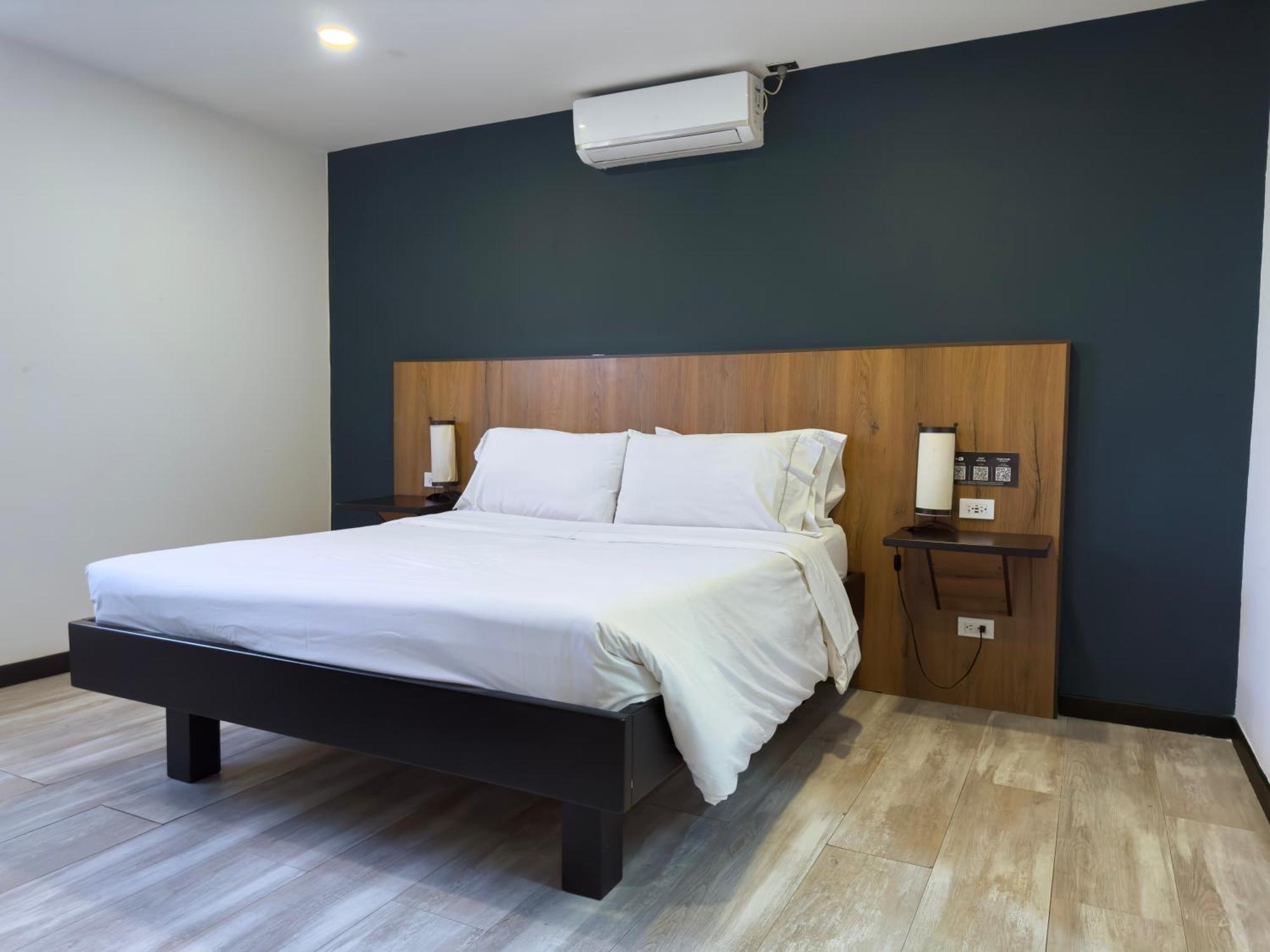 Aparthotel Provenza Lofts