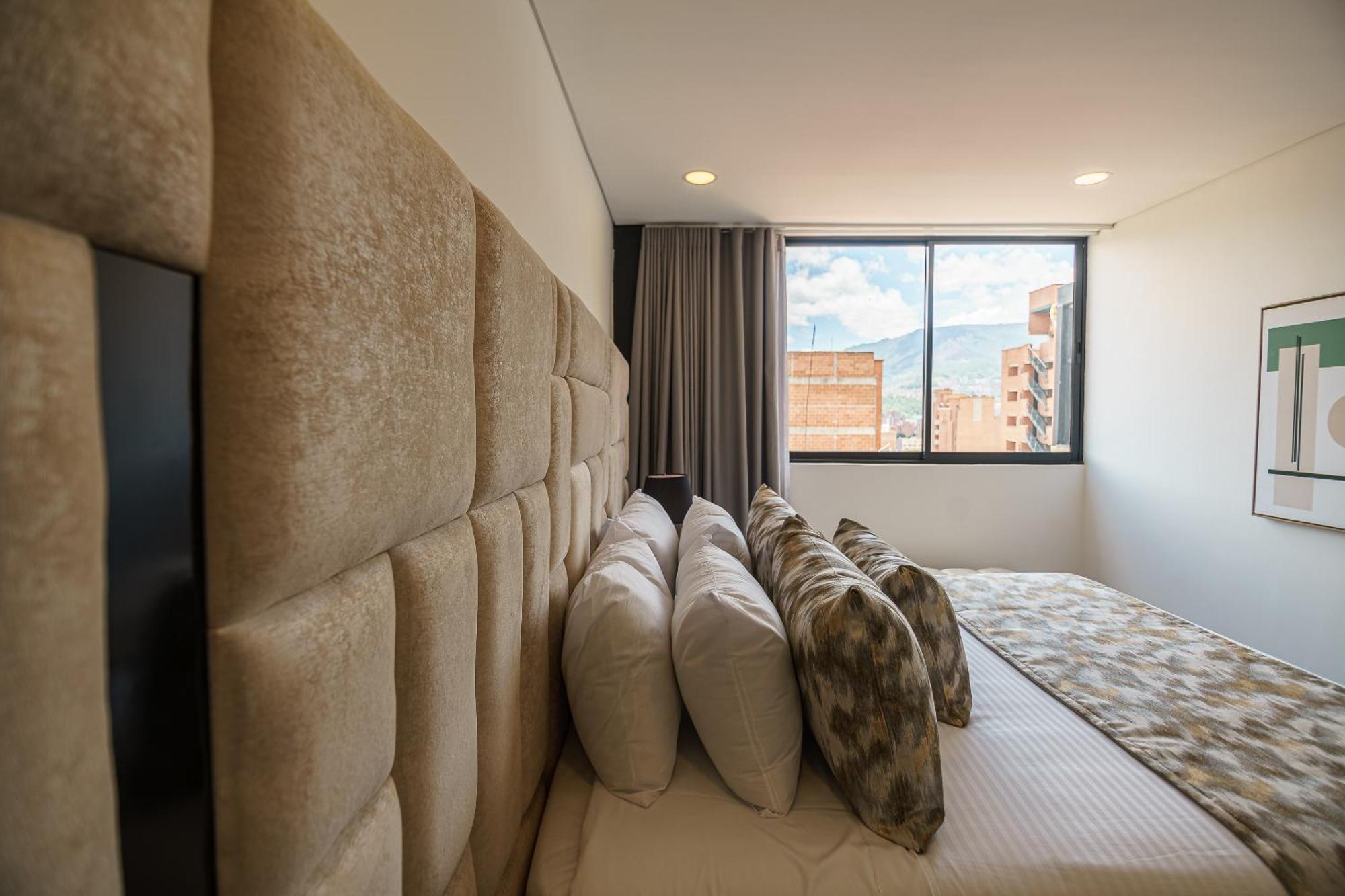 Hotel First Class 4*