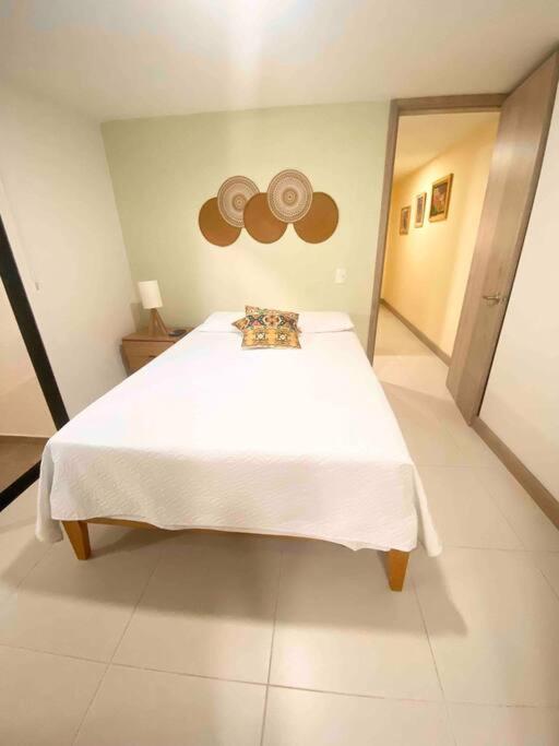 New Apto In Convenient Location With Parking Apartamento *
