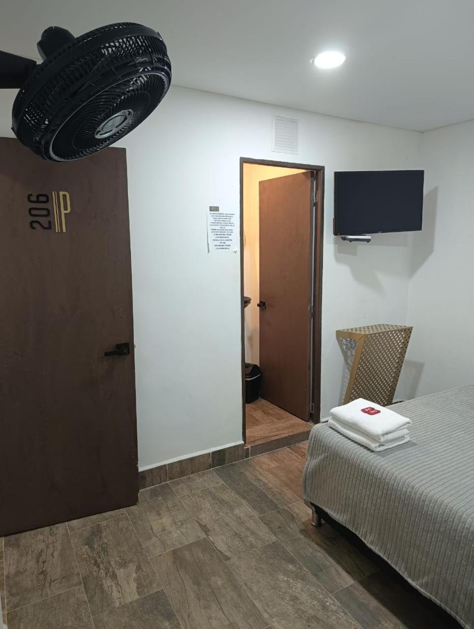 Prestige Hotel 3*