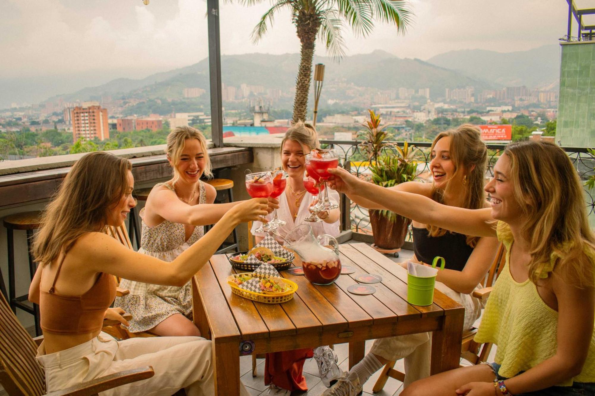 Hostal Patios