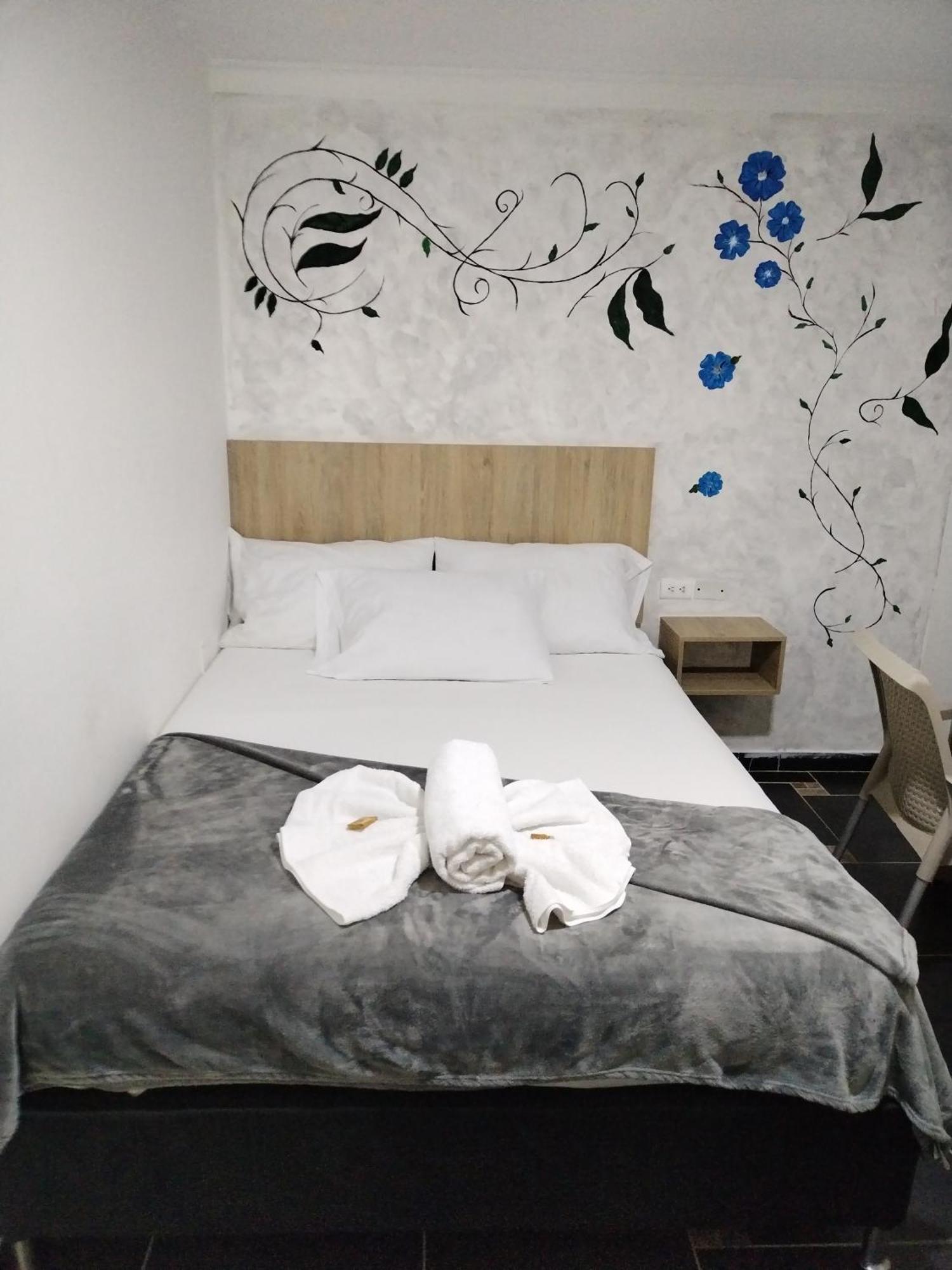 Hotel Colores Boutique 4*