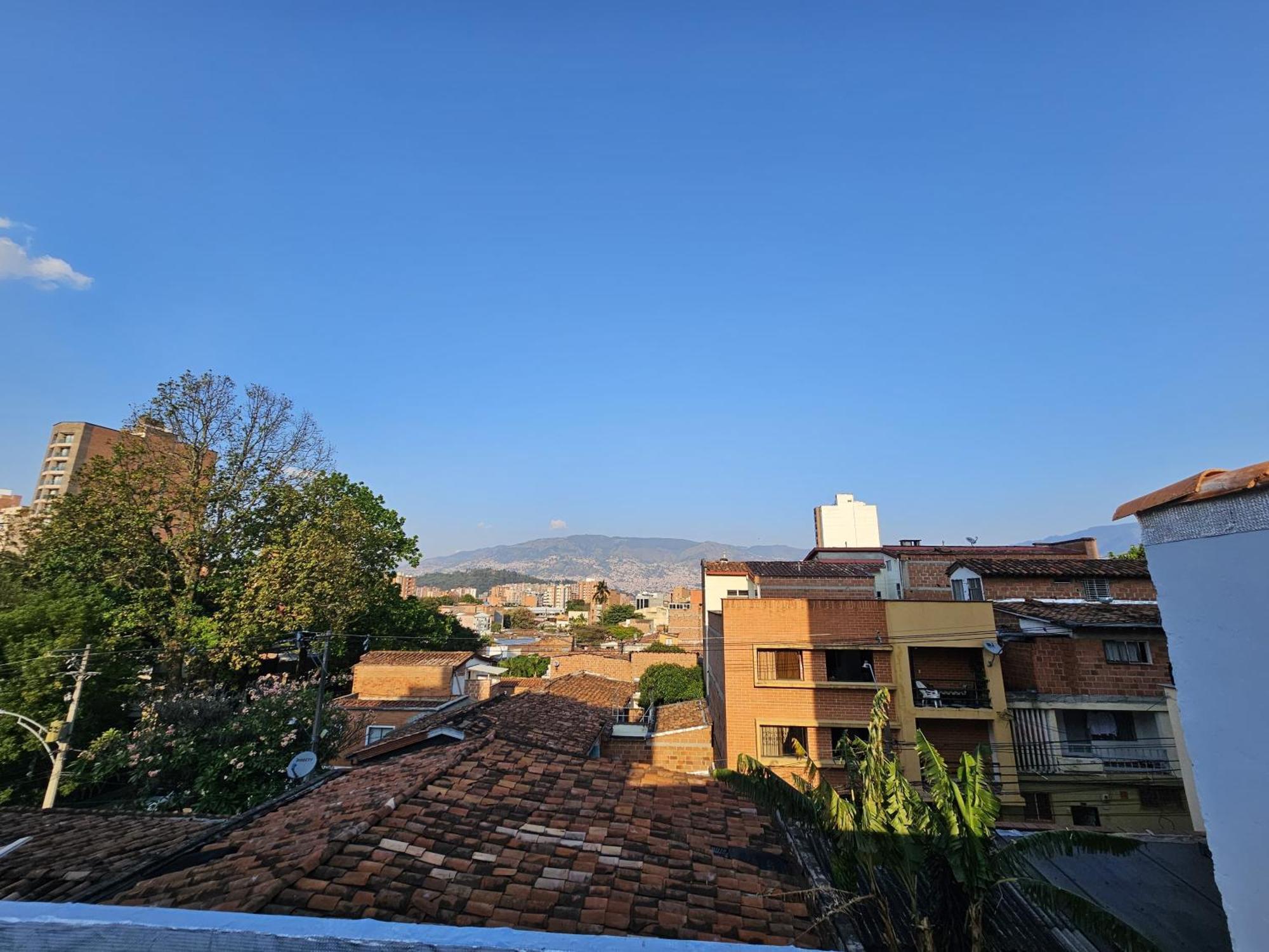 Casa La Bonita Pensión Medellín