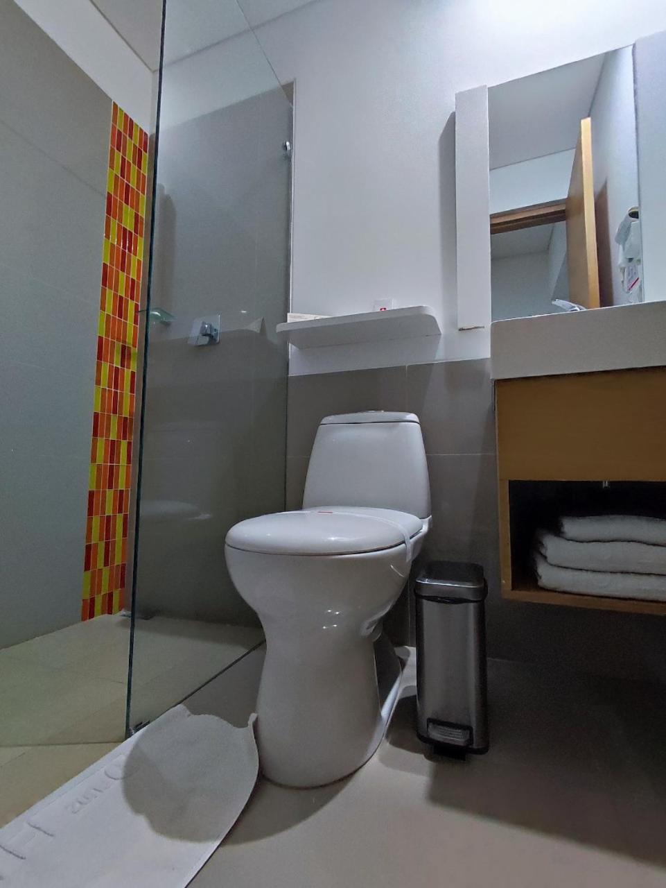 Zona A 3* Medellín