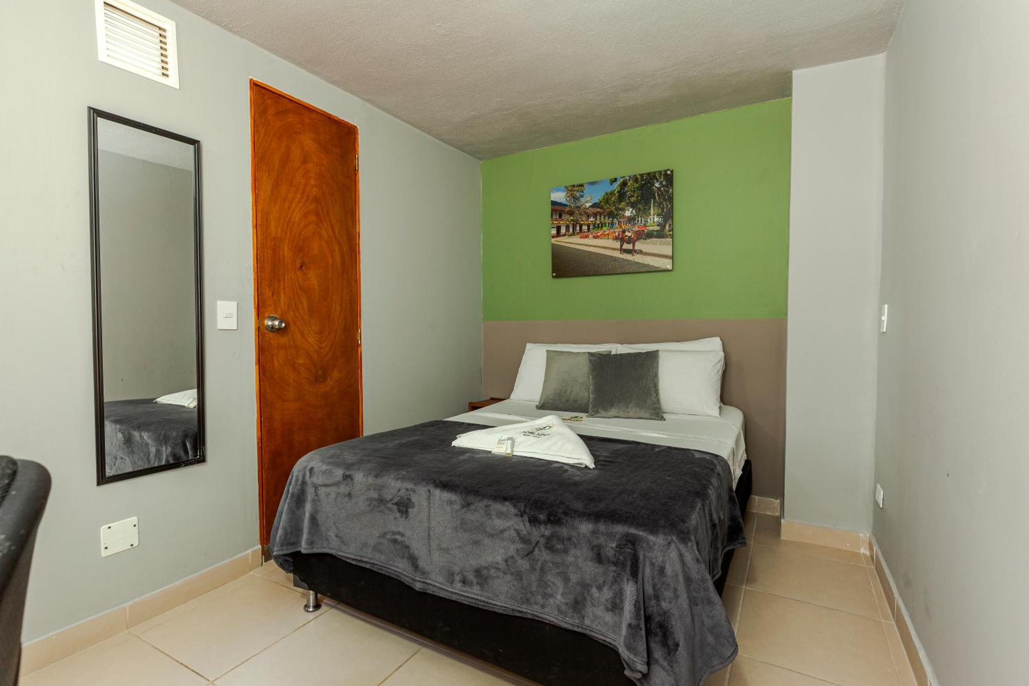 Poblado Hotel 3*