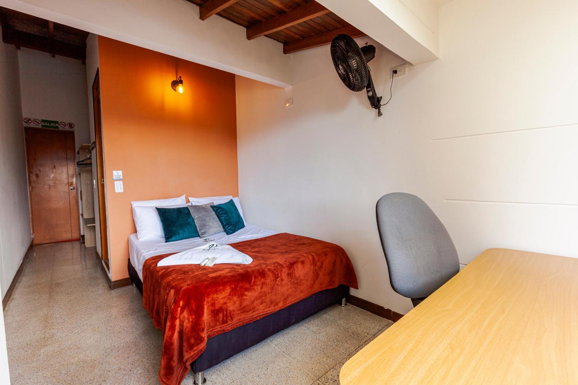 Hotel Poblado 3*