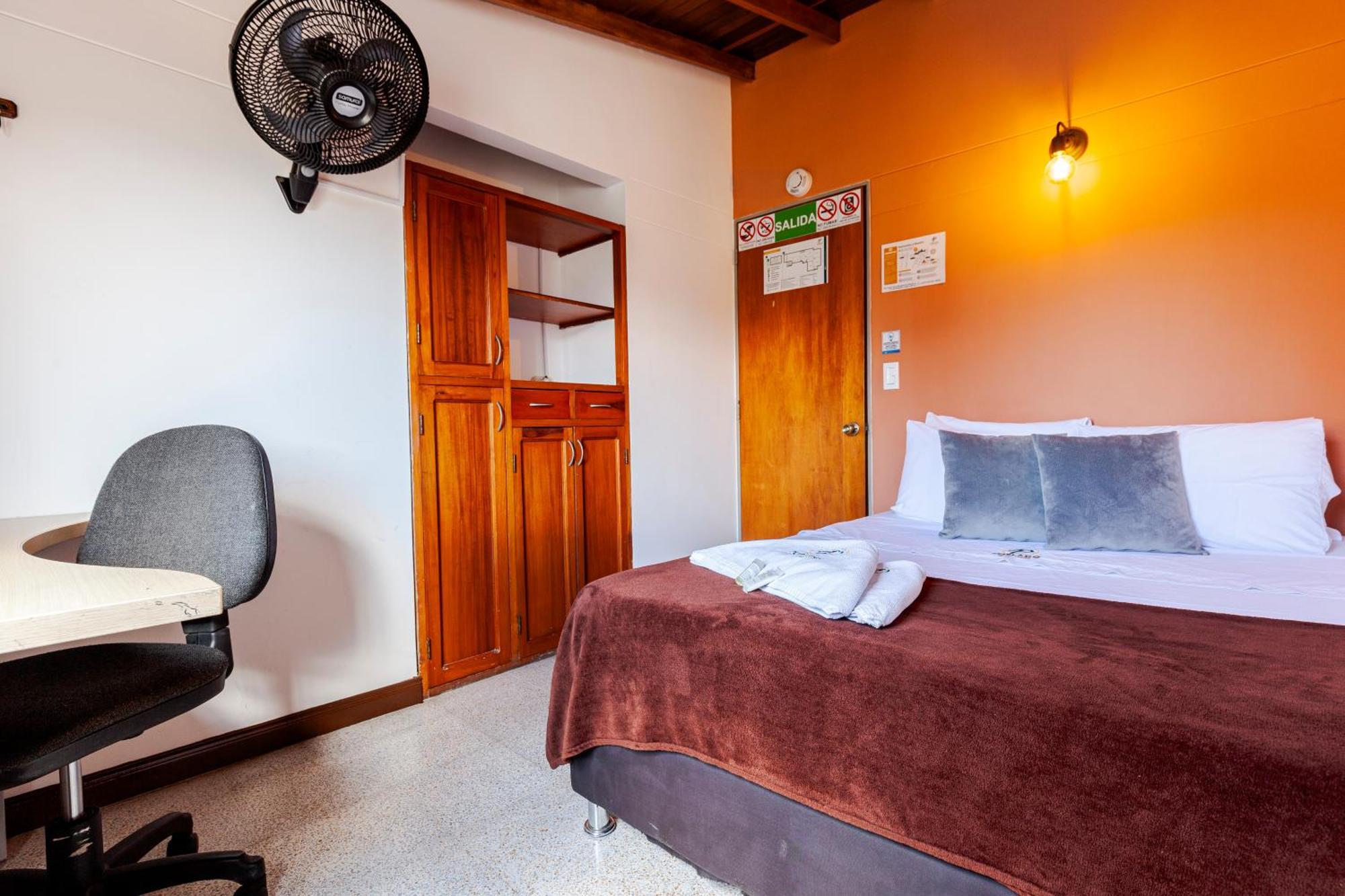 Poblado Hotel 3*