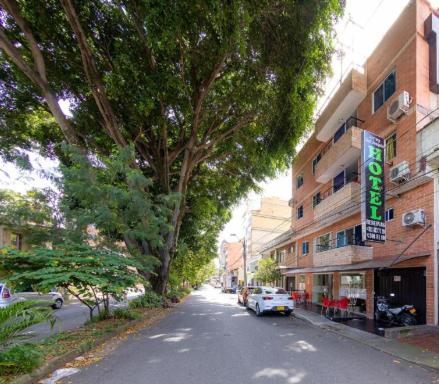 Verony Laureles * Medellín
