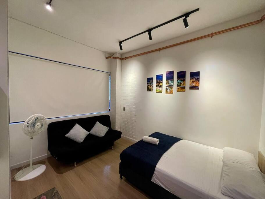 Descubre El Encanto Del Barrio Laureles * Medellín