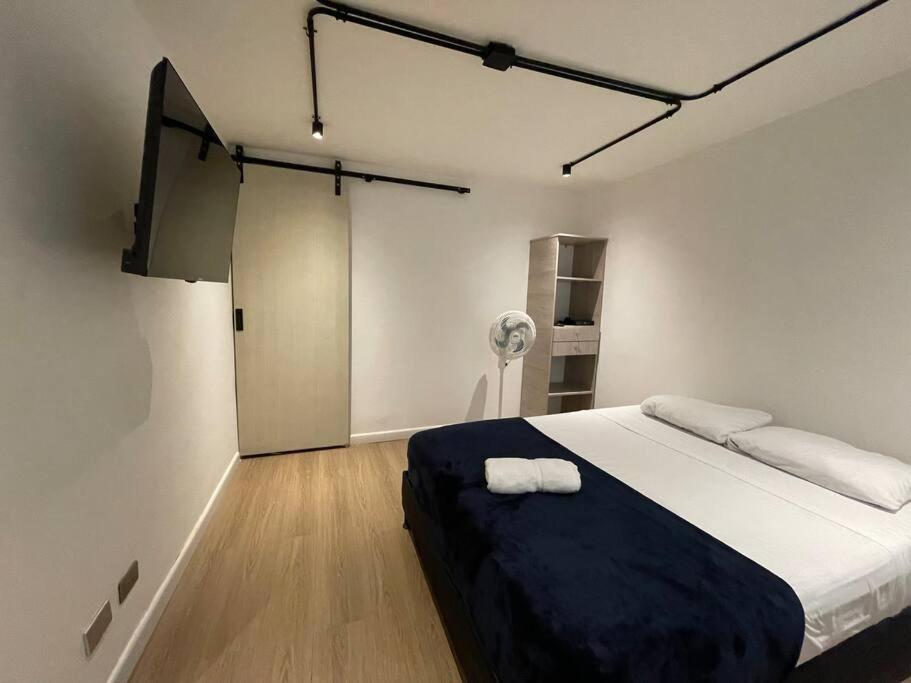 Descubre El Encanto Del Barrio Laureles * Medellín