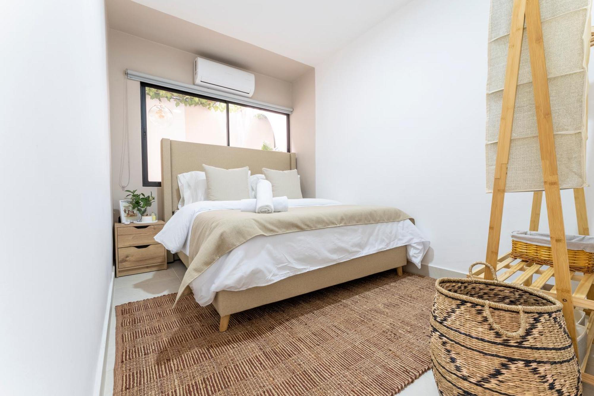 Cozy Located In Manila With Jacuzzi And Ac Apartamento