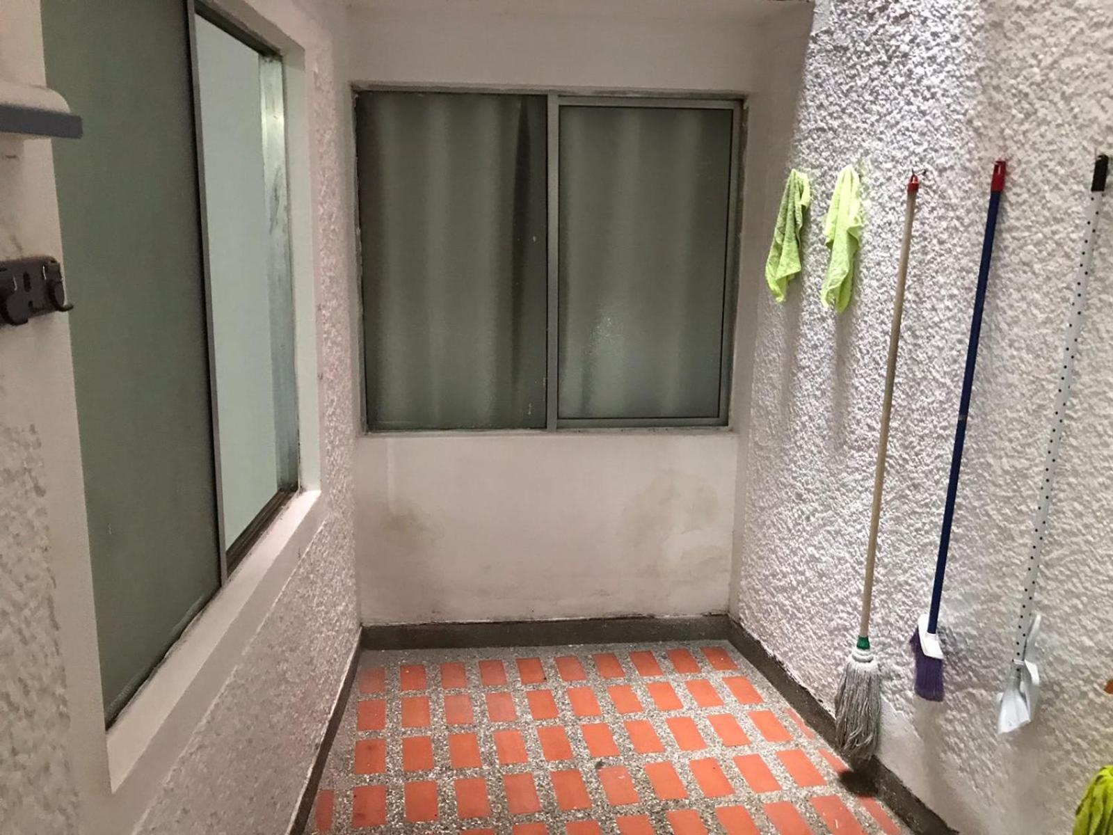 Cozy In A Neighborhood Apartamento Medellín