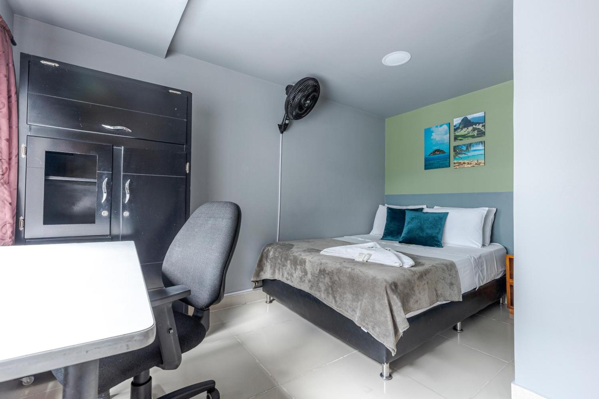 Hotel Poblado 3*