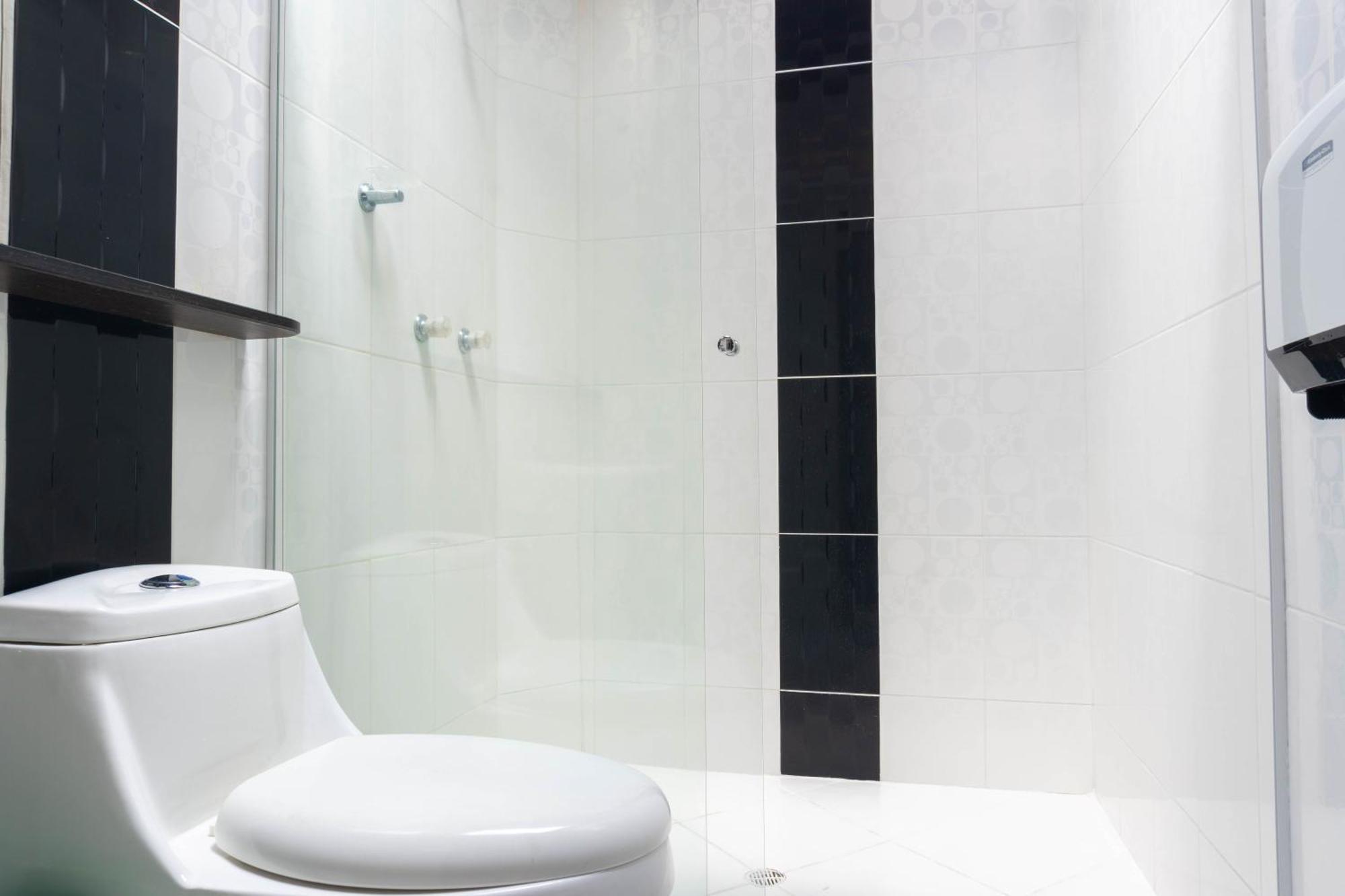 Verony Laureles Apartamento *
