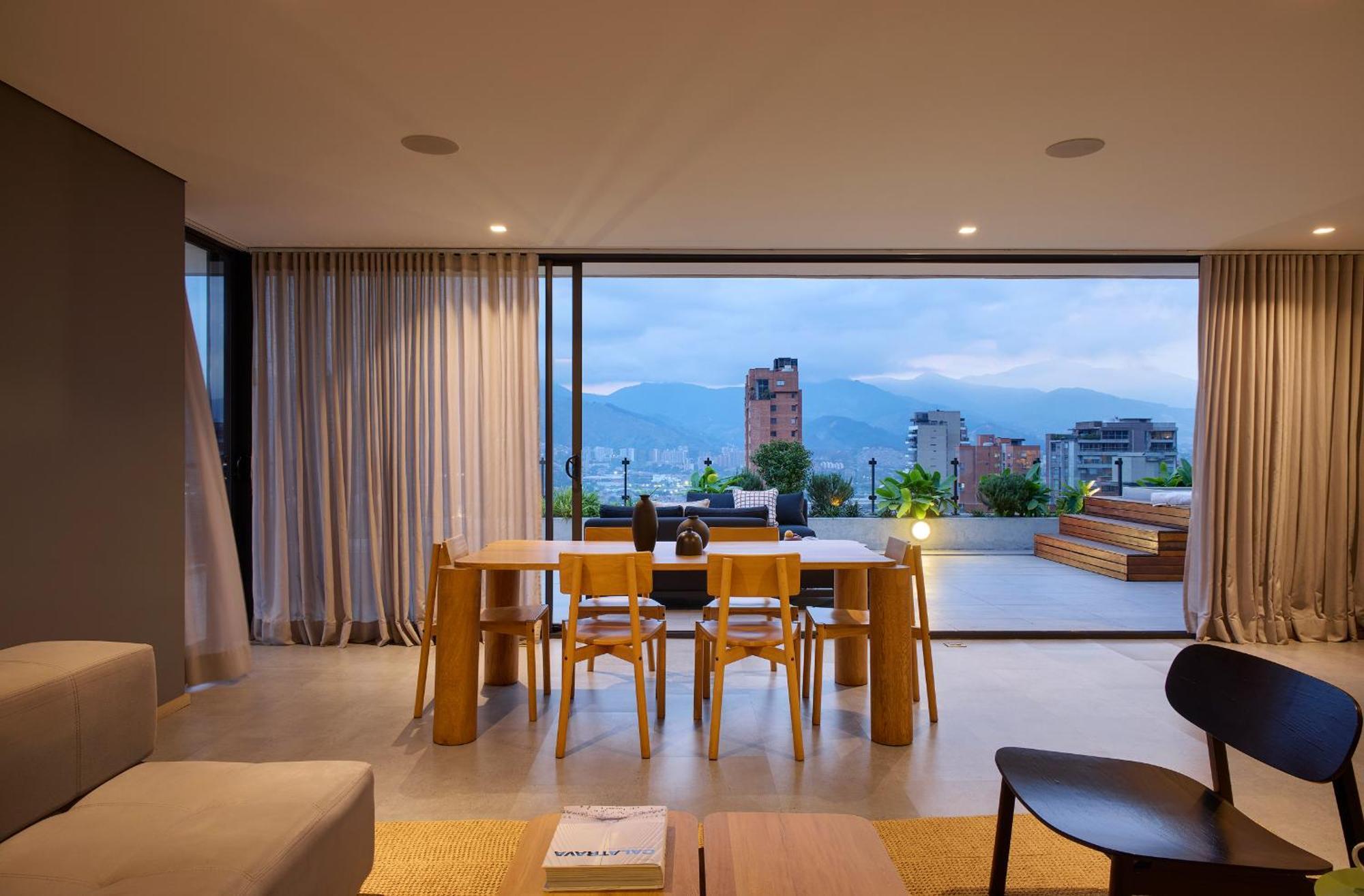 Apartahotel Wake - Branded Residences Medellín
