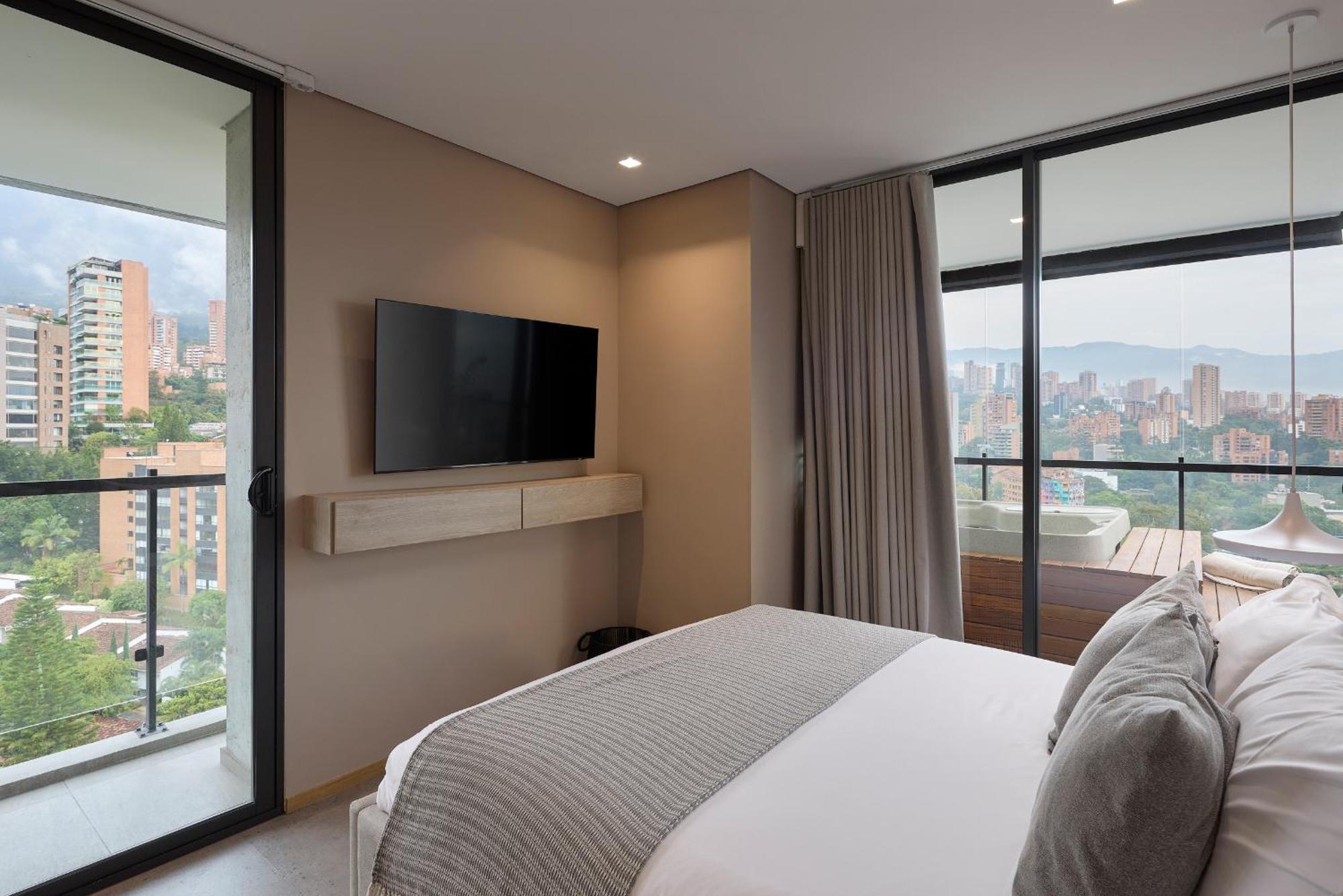 Wake - Branded Residences Apartahotel Medellín