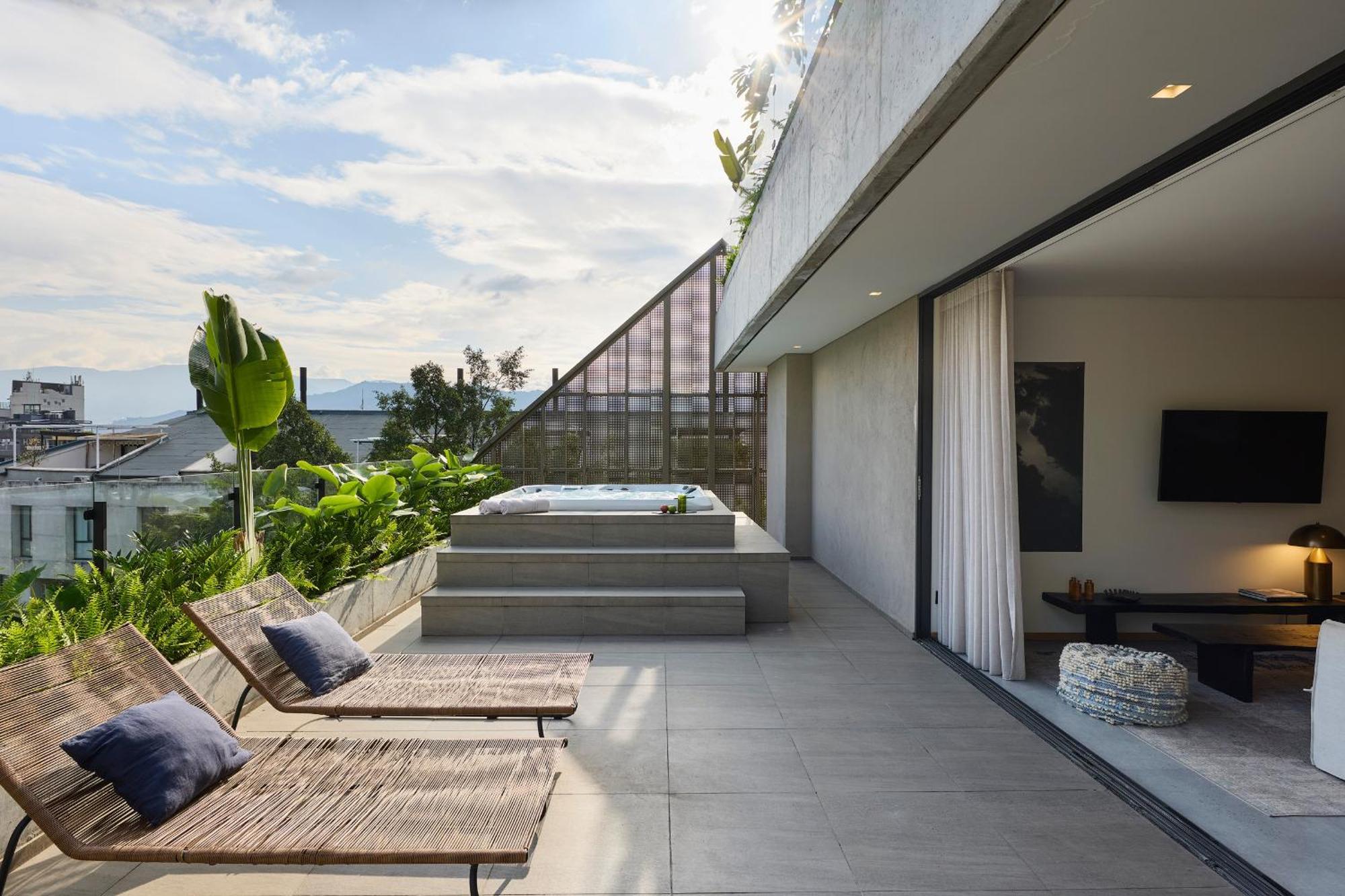 Apartahotel Wake - Branded Residences 4*