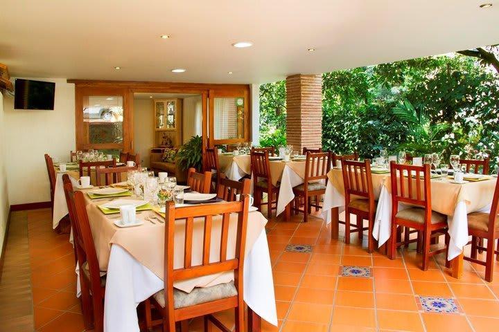 La Campana Boutique