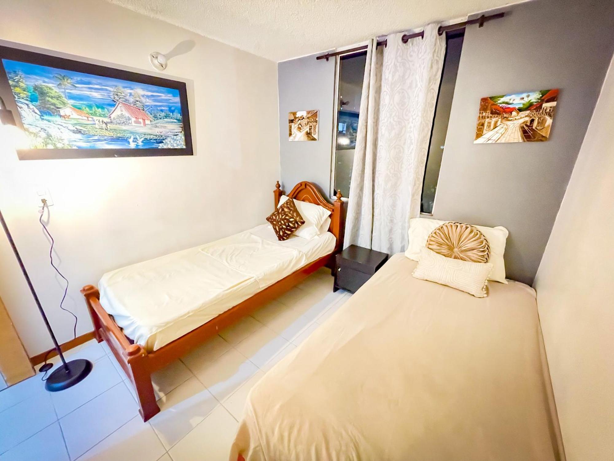 Apartamento Jardines Conjunto Cerrado De 2alcobas Laurles Estadio Medellín