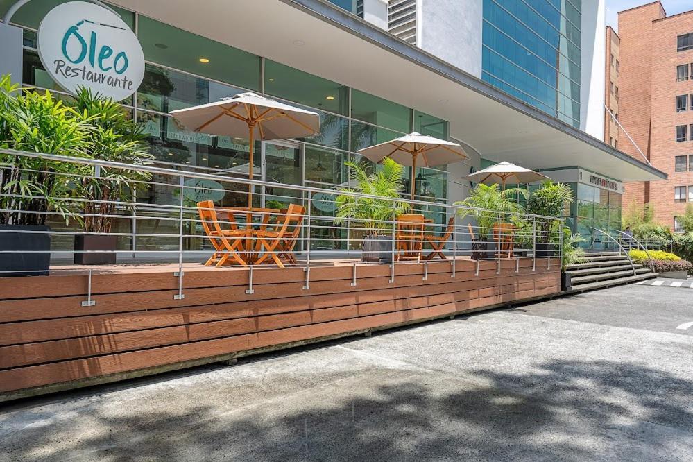 Affinity Apartahotel 4*