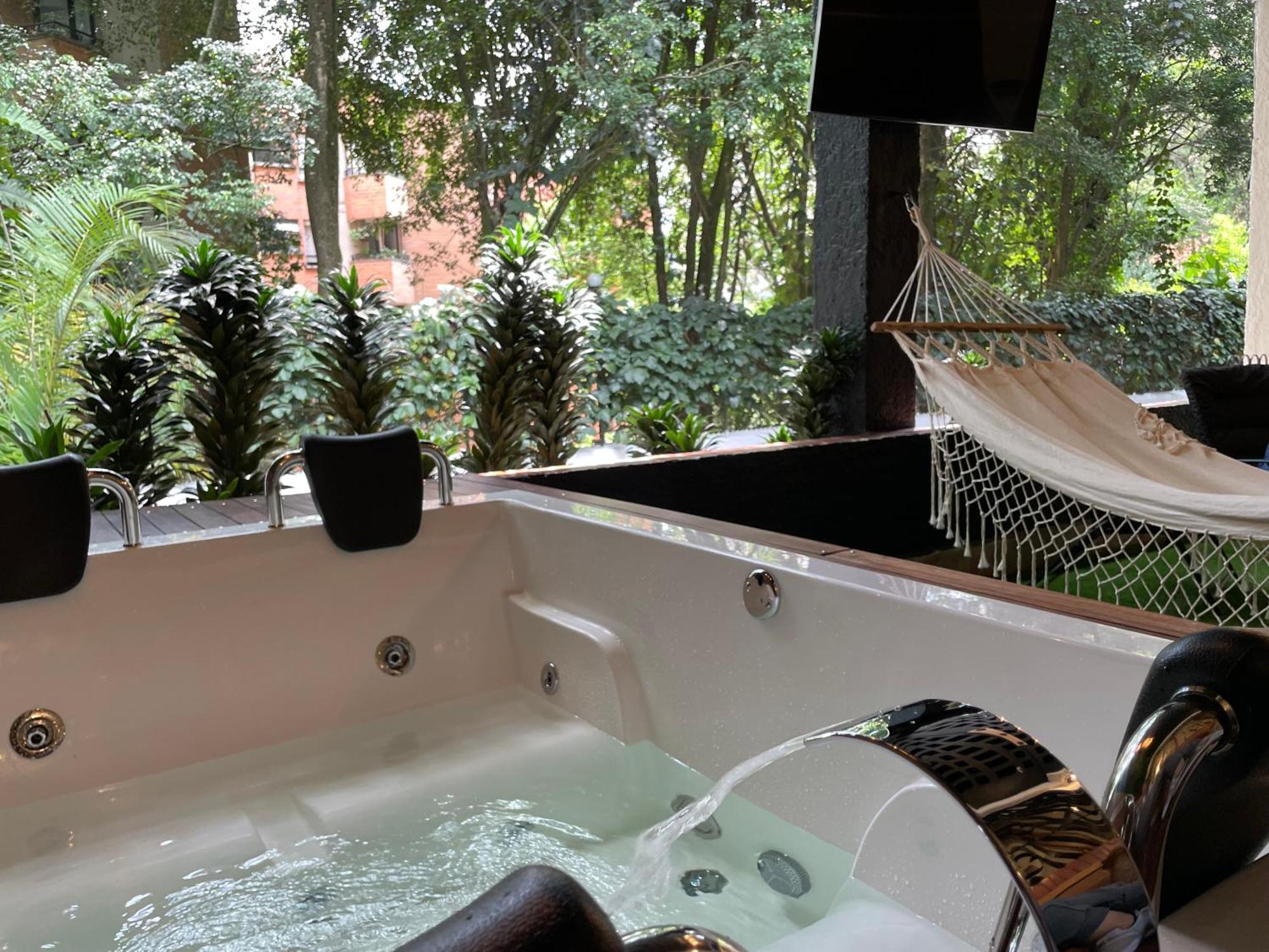 Casa Amsterdam Con Jacuzzi En Poblado Apartamento Medellín