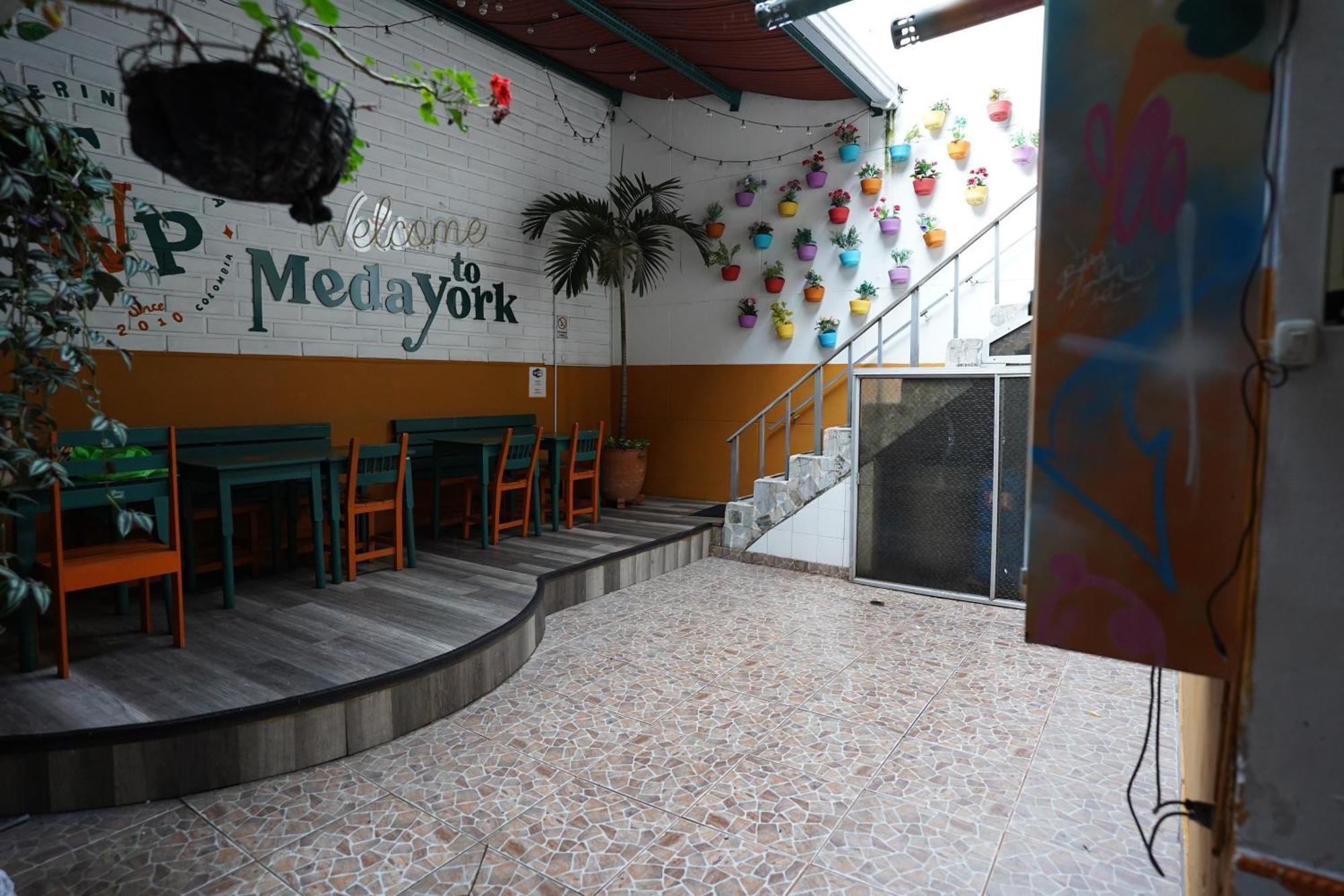 The Wandering Paisa (adults Only) Medellin
