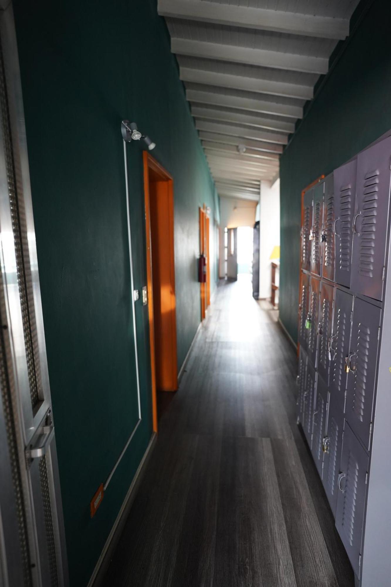 The Wandering Paisa (adults Only) Hostel