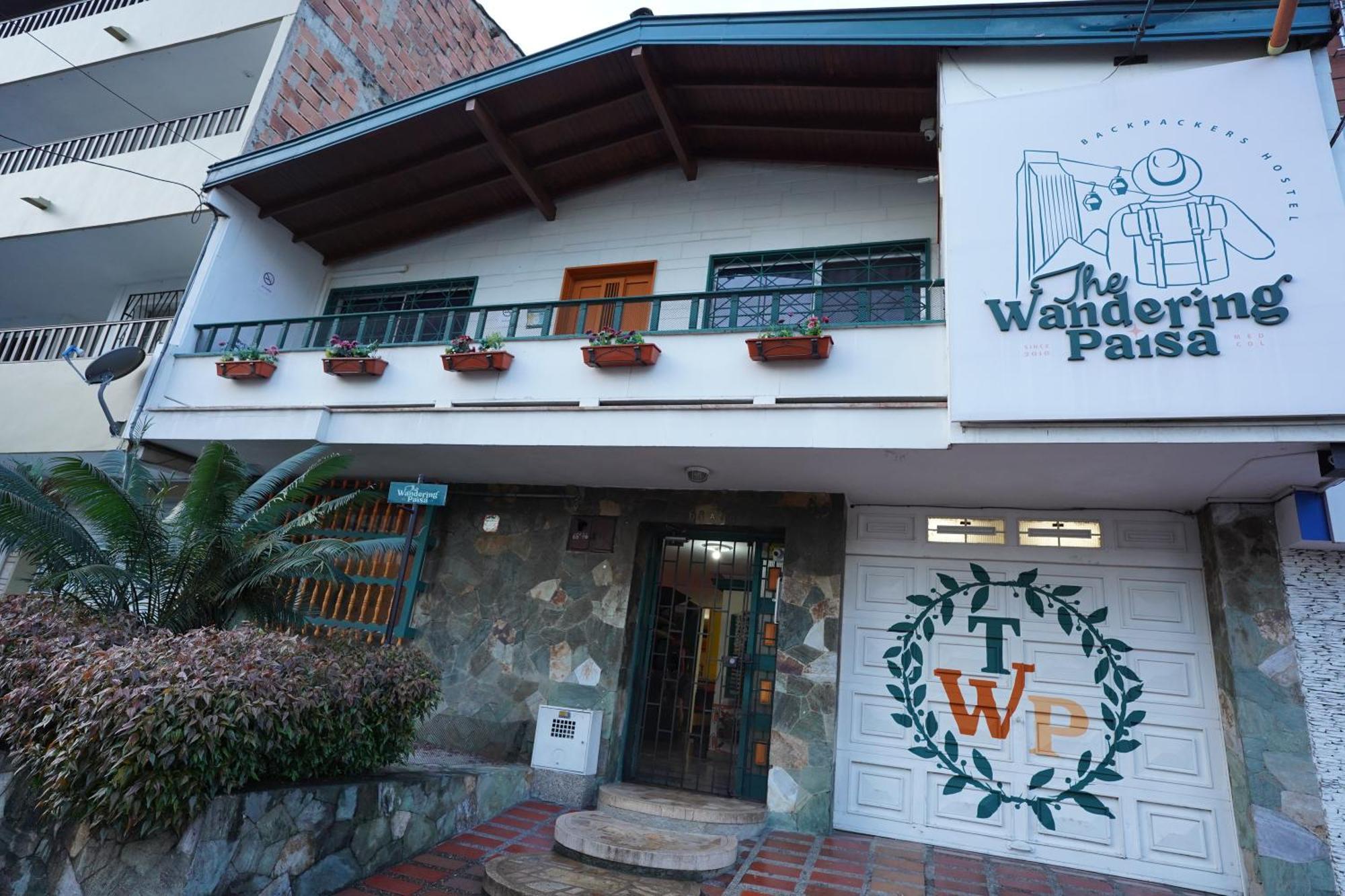 The Wandering Paisa (adults Only) Hostel