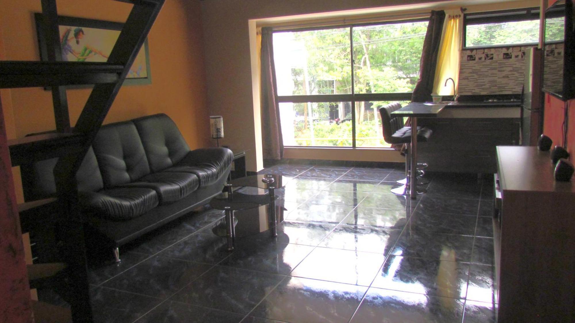 The Lofts @ 11 *
